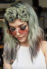 Bridal hairstyles for short hair include romantic updos, glamorous old hollywood curls and unique hair accessories (headbands, barrettes and flower crowns), as seen in some of our favorite short wedding hair 'dos. 51 Beautiful Braids For Short Hair