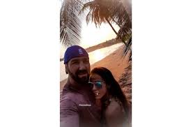 Julian's school, prosseguindo os estudos no curso de comunicação social e cultural, na universidade católica portuguesa, em lisboa. Ferias A Dois Carolina Patrocinio E Goncalo Uva Fazem Escapadinha Romantica Sem As Filhas