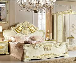 Maybe you would like to learn more about one of these? Buy Esf Leonardo Queen Panel Bed In Gold Ivory Faux Leather Online