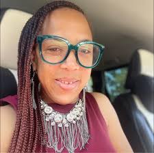 Let's welcome our new members: Jessica Lynn