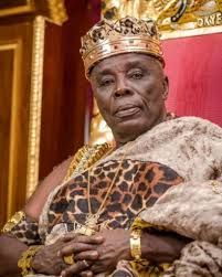 Atsem Mantse, Osagyefuo Amoatia Ofori Panin II [King, Akyem Abuakwa;  Okyeman] Capital: Kyebi, Eastern Region.