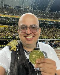 Dr. Manuel Oliveros Granados