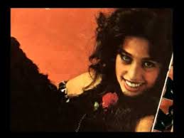 He is an english musician, songwriter and record producer who achieved international success as guitarist and the leader of the rock band led zeppelin. Jimmy Page Lori Mattix Youtube