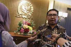 Edisi fadli zon official kali ini kedatangan seorang tokoh, peneliti, sejarawan, bapak batara hutagalung. Fadli Zon Fahri Hamzah To Receive Bintang Mahaputera Nararya Minister Politics The Jakarta Post