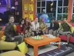 El catálogo de juegos de mesa es tan amplio que tenemos opciones para cualquier gusto, momento o circunstancia. Rbd En Otro Rollo Completo Video Dailymotion