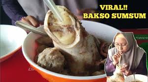 Dengan menu utama mie ayam dan mie bakso, gak akan lengkap kalau. Rela Antri Demi Makan Sumsum Ini Sop Sapi Gosyen 1sumsum 3 Kg By Ade Maolana