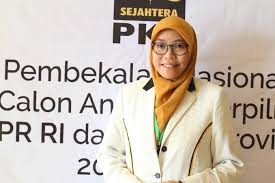 Maybe you would like to learn more about one of these? Netty Aher Momentum Hari Anak Nasional 2021 Pemerintah Diingatkan Soal Bom Waktu Anak Yatim Piatu Akibat