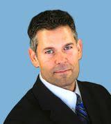 Jessica Muffett's Instagram, Twitter & Facebook