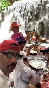 The Harvey's Are On Vacation