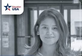 Meet Fiza Saeed, a student from Pakistan and a sophomore in Biomedical  Engineering at The University of Texas at Arlington. Reflecting