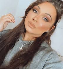 Kerry Louise Make Up