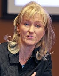 Donna Gavin's Instagram, Twitter & Facebook