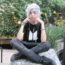 Email me guest blogger i need help guys and gals. Pin On Emo