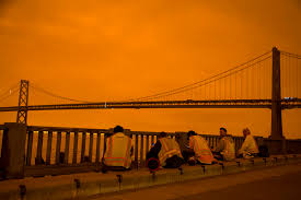 Thick layer of wildfire smoke darkens San Francisco skies – The San  Francisco Examiner