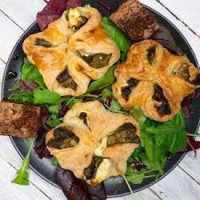 Gourmandelle Vegetarian Blog Vegetarian Recipes Spinach Puff Puff Pastry Recipes Recipes