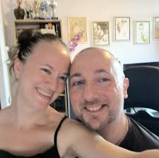 SkyInsider Oltre 30mila cosplayer invadono Lucca Comics and Games,  trasformando la città nella Woodstock della cultura pop. Non solo  travestimenti, ma un bisogno di identità, unione e libertà d'espressione.  Il cosplay diventa