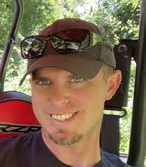 Carl Mcelroy's Instagram, Twitter & Facebook