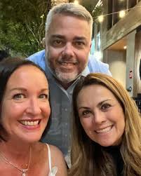 I am the luckiest 🍀 in the world! I have the best friends in the world!  Eileen Cardet @anapaogallo Leopoldo Diou