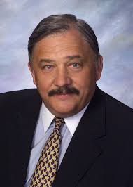 Alumni Association honors 12 for achievement, service