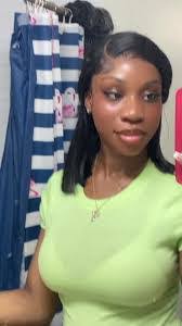 Naomi Hendrix's Instagram, Twitter & Facebook