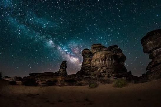 AlUla, located in the northwest of Saudi Arabia, is a haven for stargazing  enthusiasts. With its dark skies and minimal light pollution, AlUla offers  a rare opportunity to explore the wonders of