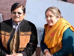 Amitabh bachchan writes letter to neena gupta. Neena Gupta Shares Unseen Photo From Younger Days With Actor Raghubir Yadav