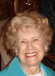 Kellie Dodge's Instagram, Twitter & Facebook