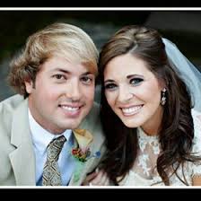 Hannah East (hannahpeast)