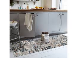Habiller les murs de la cuisine de carrelage carreaux de ciment gris et bleu. Tapis De Cuisine Effet Carreaux De Ciment Bleu 60x90cm Vente De Tapis Cuisine Conforama
