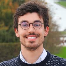 Álvaro DE OLIVEIRA FRANCO