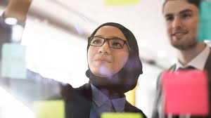 © provided by free malaysia today jabatan tenaga kerja (jtk) perak melakukan pemeriksaan sebuah asrama penginapan pekerja di chemor yang tidak mengikut peraturan dan sop jtk. Kelas Bahasa Inggris Lanjut Untuk Profesional Pebisnis Dan Pemula Ef Indonesia