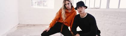Blaublut edition photo agency offers premium beauty, lifestyle and fashion photography for image licensing. Urban Classics Lifestyle Top Brands Brands Kustom Kult De