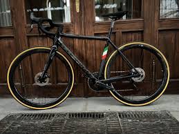 Colnago C64 Disc + Super Record EPS + Bora WTO