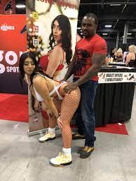 Lena The Plug | Hentaipix