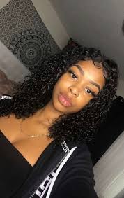 Shoulder length curls and a bow. Epingle Sur Natural Deep Curly