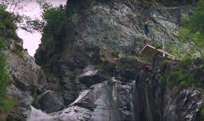 Born in brazil and raised in switzerland, laso has proven he's more than just a little bit crazy. Laso Schaller S World Record Jump Was Not A World Record Dive