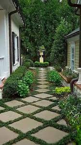 Resplendent Front Yard Pathway Landscaping Decor Ideas In 2020 Pathway Landscaping Front Yard Garden Design Modern Garden Landscaping