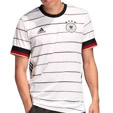 Aquí podrás encontrar todos los productos oficiales de la selección alemana de fútbol, la reciente campeona del mundo. Camiseta Adidas Alemania 2020 2021 Authentic