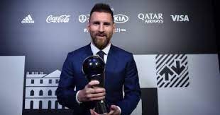 وفي خط الهجوم أنتوان غريزمان، عثمان ديمبلي، ليونيل ميسي. Ø¬ÙˆØ§Ø¦Ø² The Best Ù„ÙŠÙˆÙ†ÙŠÙ„ Ù…ÙŠØ³ÙŠ ÙŠØªØ±Ø¨Ø¹ Ø¹Ù„Ù‰ Ø¹Ø±Ø´ Ø§Ù„Ø£ÙØ¶Ù„ ÙÙŠ Ø§Ù„Ø¹Ø§Ù„Ù… Ù„Ù„Ù…Ø±Ø© Ø§Ù„Ø³Ø§Ø¯Ø³Ø© Ø§Ù„Ù†Ø¬Ù… Ø§Ù„Ø£Ø±Ø¬Ù†ØªÙŠÙ†ÙŠ ÙŠØ­ØµØ¯ Ø§Ù„Ø¬Ø§Ø¦Ø²Ø© ÙˆÙŠÙ‡Ø²Ù… Ø±ÙˆÙ†Ø§Ù„Ø¯Ùˆ ÙˆÙØ§Ù† Ø¯Ø§ÙŠÙƒ ÙƒÙ„ÙˆØ¨ ÙŠØªÙÙˆÙ‚ Ø¹Ù„Ù‰ Ø¬ÙˆØ§Ø±Ø¯ÙŠÙˆÙ„Ø§ ÙÙ‰ ØµØ±Ø§Ø¹ Ø§Ù„Ù…Ø¯Ø±Ø¨ÙŠÙ† ÙˆØ§Ù„Ø£Ù…Ø±ÙŠÙƒÙŠØ© Ø±Ø§Ø¨ÙŠÙ†ÙˆÙŠ Ø£ÙØ¶Ù„ Ù„Ø§Ø¹Ø¨Ø©