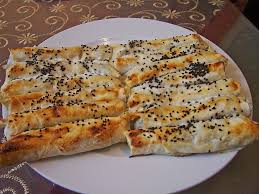 Borek Von Peeveh Chefkoch Rezepte Borek Mit Hackfleisch Lebensmittel Essen