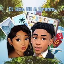 Tia Noel's Instagram, Twitter & Facebook