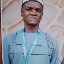 Leader of Mordern PNG has arrived in Lae to pay his respect to Songan Late  Luther Wenge.