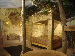 Aztec Jungle Rooms Accomodation Themes Wildwoodinntropicaldome Bedroom Themes Jungle Bedroom Theme Space Themed Bedroom