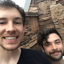 Annie Molinaro and Paul Brom's Wedding Website