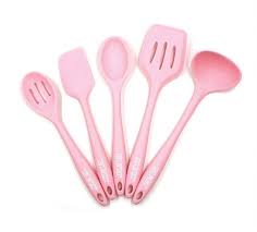 Descubre todas las ofertas de accesorios cocina en málaga! 12 Utensilios Que Debes Tener Si Te Gusta Cocinar Y El Color Rosa Con Descuentos