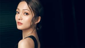 Here's How Singer Angela Zhang Keeps Her Skin Hydrated And Flawless