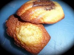 Madeleines Amande Grand Marnier Recette Ptitchef Recette Recette Madeleine Moelleuse Recette Madeleine Madeleines Aux Amandes