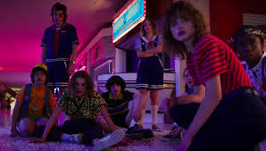 Watch stranger things season 1 episode 1 online now only on fmovies. Stranger Things Season 3 Release Date Trailer Plot Theories And More