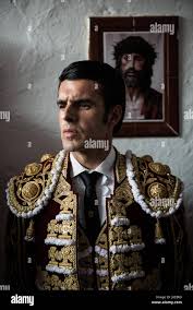 Cáceres, España. 28 de mayo de 2017. Torero español Emilio de justo unos  momentos antes de las corridas de toros se celebra como parte de la Feria  de San Fernando en la