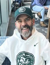 Isabelle Ford's Instagram, Twitter & Facebook